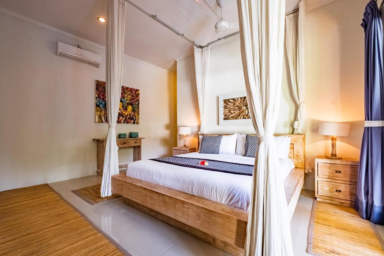 Central Seminyak Villa Martini ภายนอก รูปภาพ