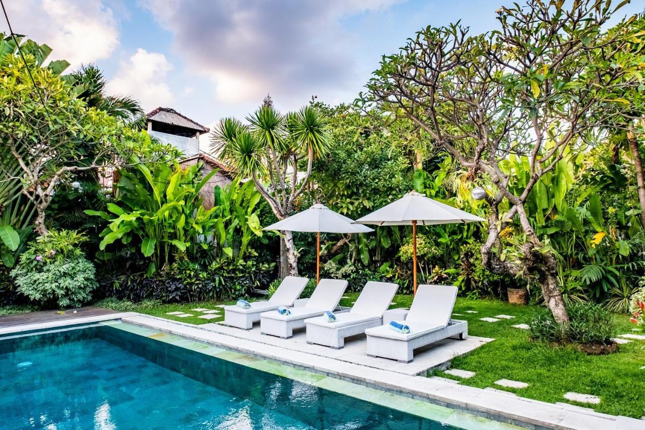 Central Seminyak Villa Martini ภายนอก รูปภาพ